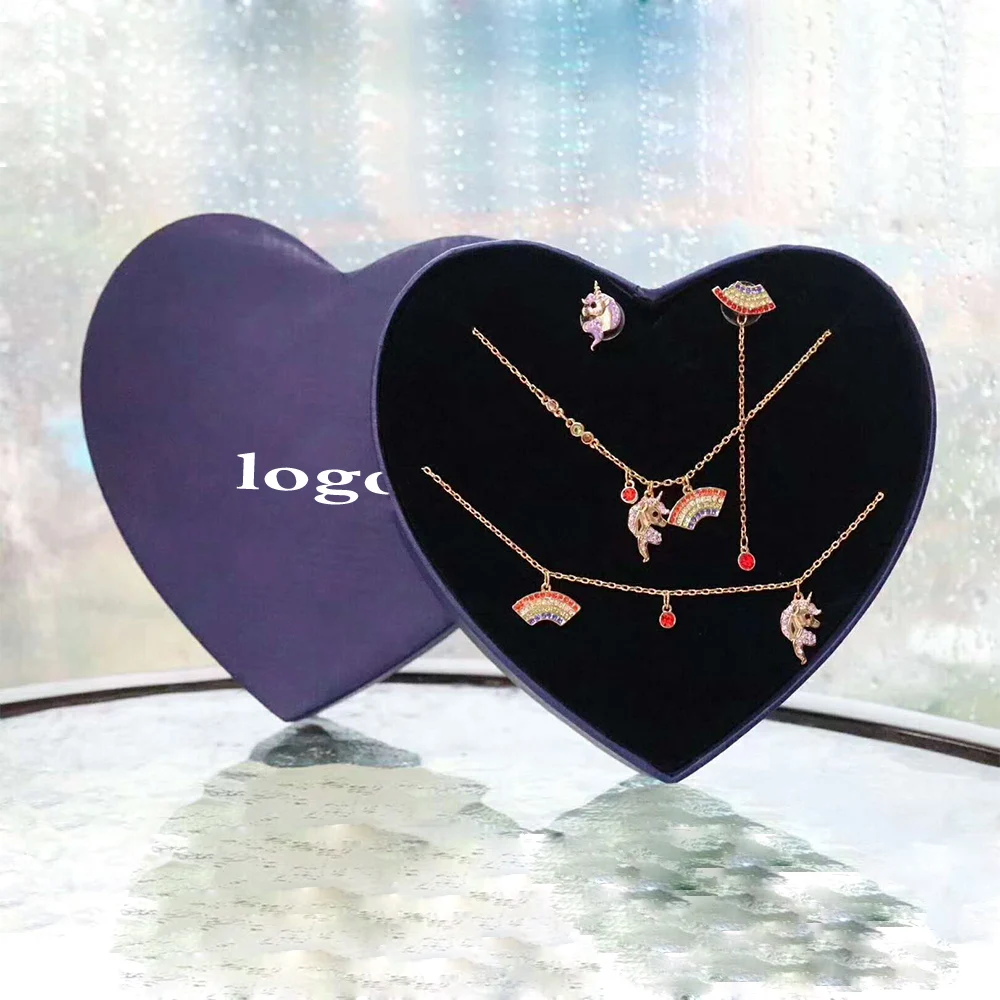

SWA RO 2019 Mother Day New OUT OF THIS WORLD UNICORN Necklace Set Rainbow Glamorous Clavicle Necklace for Mother Luxury Jewelry