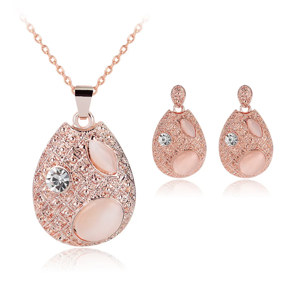 

European and American creative jewelry necklace suit hot-selling Necklace Earrings two sets of fashion jewelry