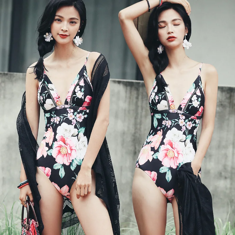 

2017 New Arrival Summer Floral Print One Piece Swimsuit Women Cut Out Sexy Black Lace Beach Bathing Suit Swimwear Monokini