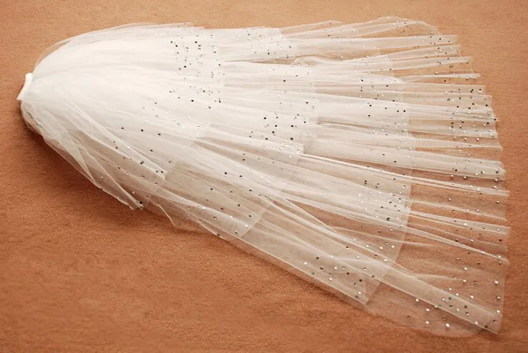 Новая Элегантная свадебная фата с блестками 4 слоя белый/слоновой кости свадебные аксессуары свадебное платье Свадебные вуали с гребешком