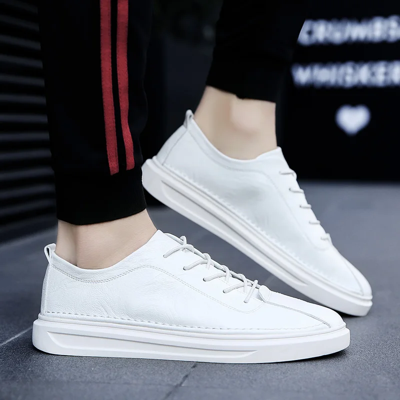 

2019 new spring Men's Sneakers Flat Leather shoe man Students Sport Skateboarding shoes Platform Sneaker men Back to the future