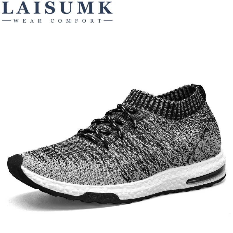 

LAISUMK New 2019 Men Casual Sneakers Breathable Mesh Man Fashion Shoes Footwear Slip On Soft Walking Unisex Couples Shoes