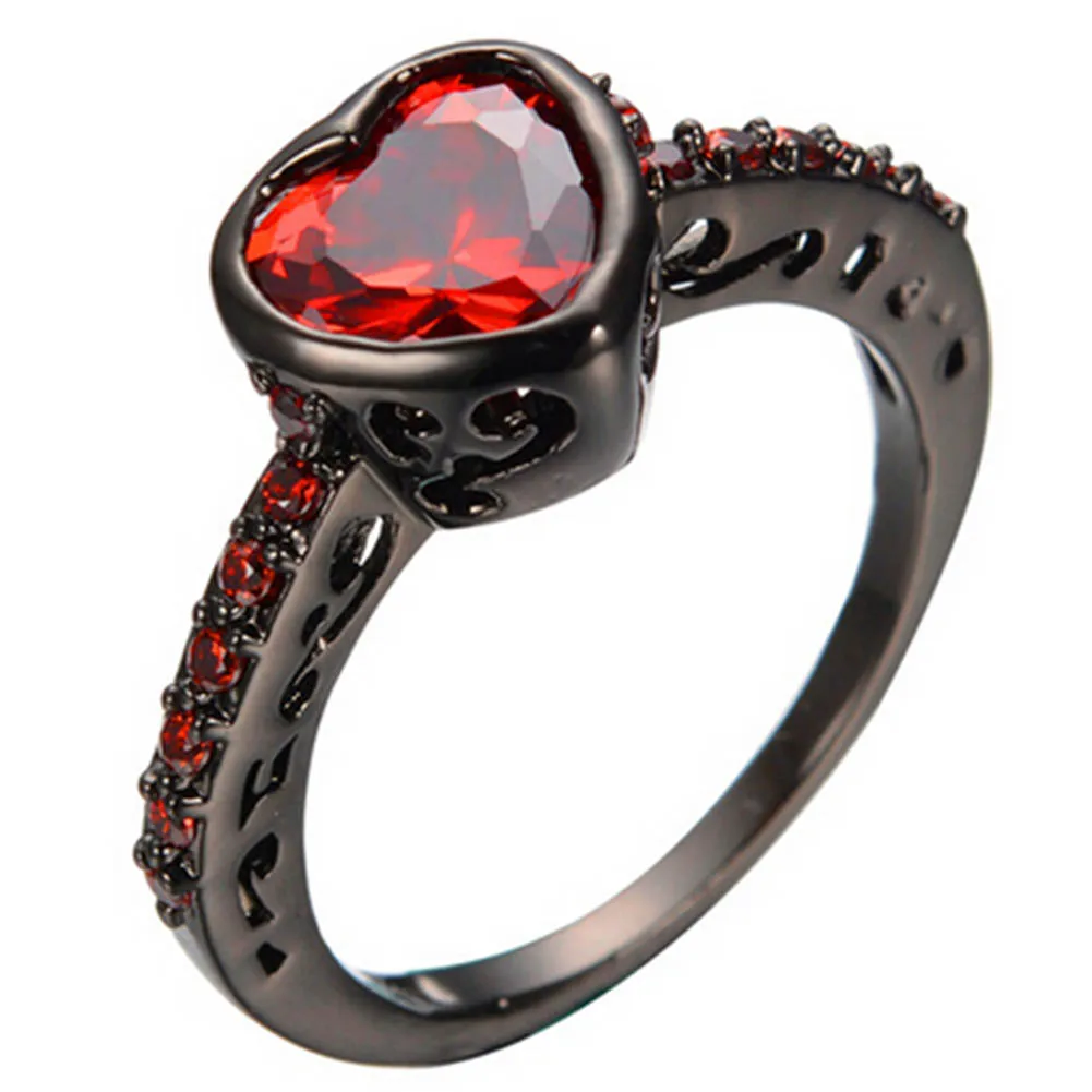 

New Fashion Women Wedding Jewelry Black Gold color Filled rhinestone Bijoux Promise Rings Charming Heart Ring