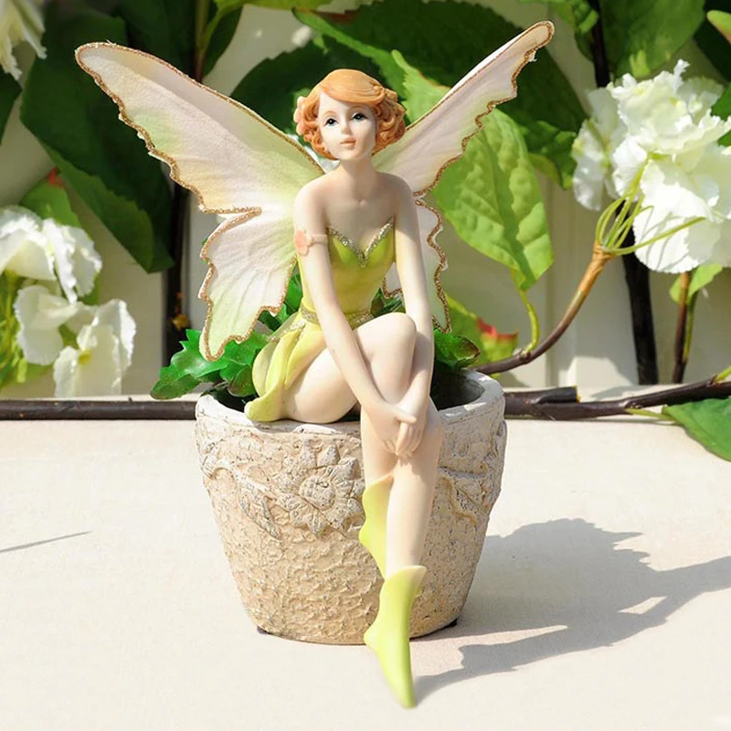 3 pieces Miniature Flower fairy in garden decorate for dollhouse