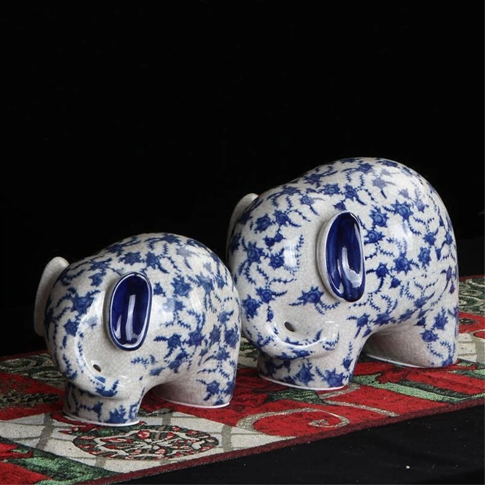 Chinese Blue and White Porcelain Figurines Creative Elephant Modern