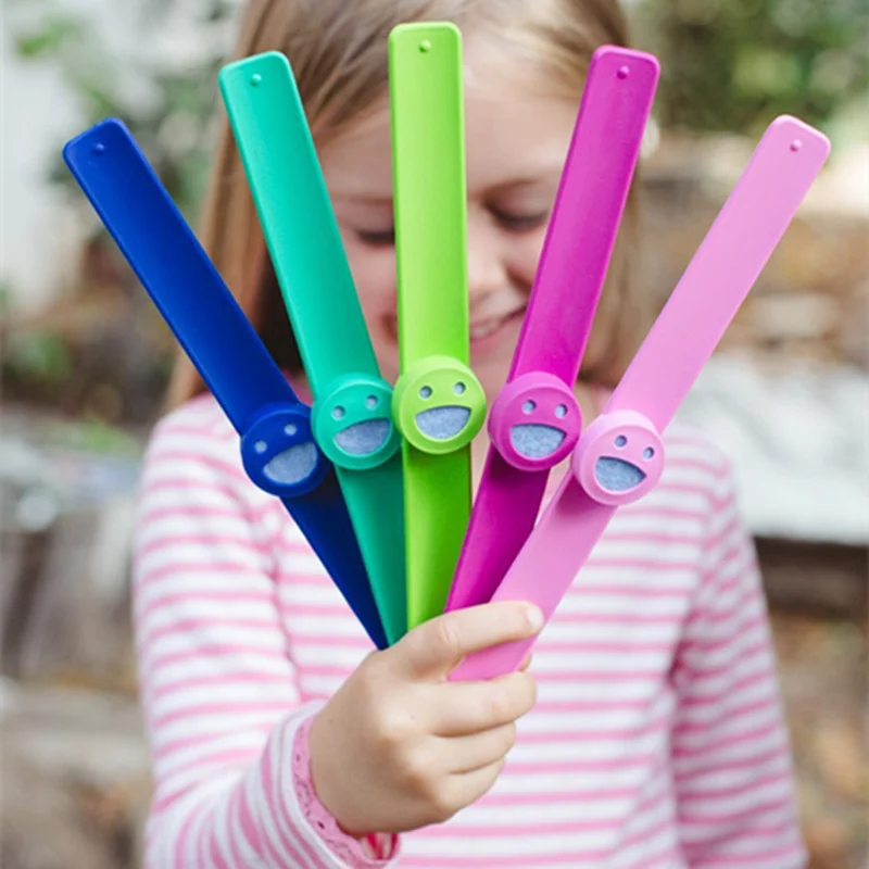 

Smile Face Silicone Slap Bracelets Lava Stone Essential Oils Diffuser Wristband Bracelets for Kids