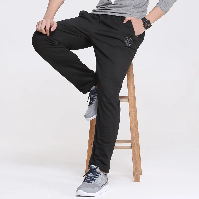 2826922905_1009321213