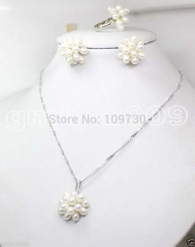 

Jewelry 00823 Fashion Natural White Rice Freshwater Pearl Cluster Earrings Necklace Ring Set (A0423)