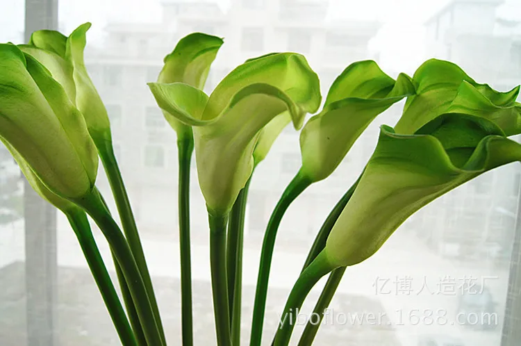 

(36 pcs) 8 COLORS! 63cm Large Natural Real Touch Flowers Picasso Purple White Calla Lily Wedding Centerpieces Decorative Flowers