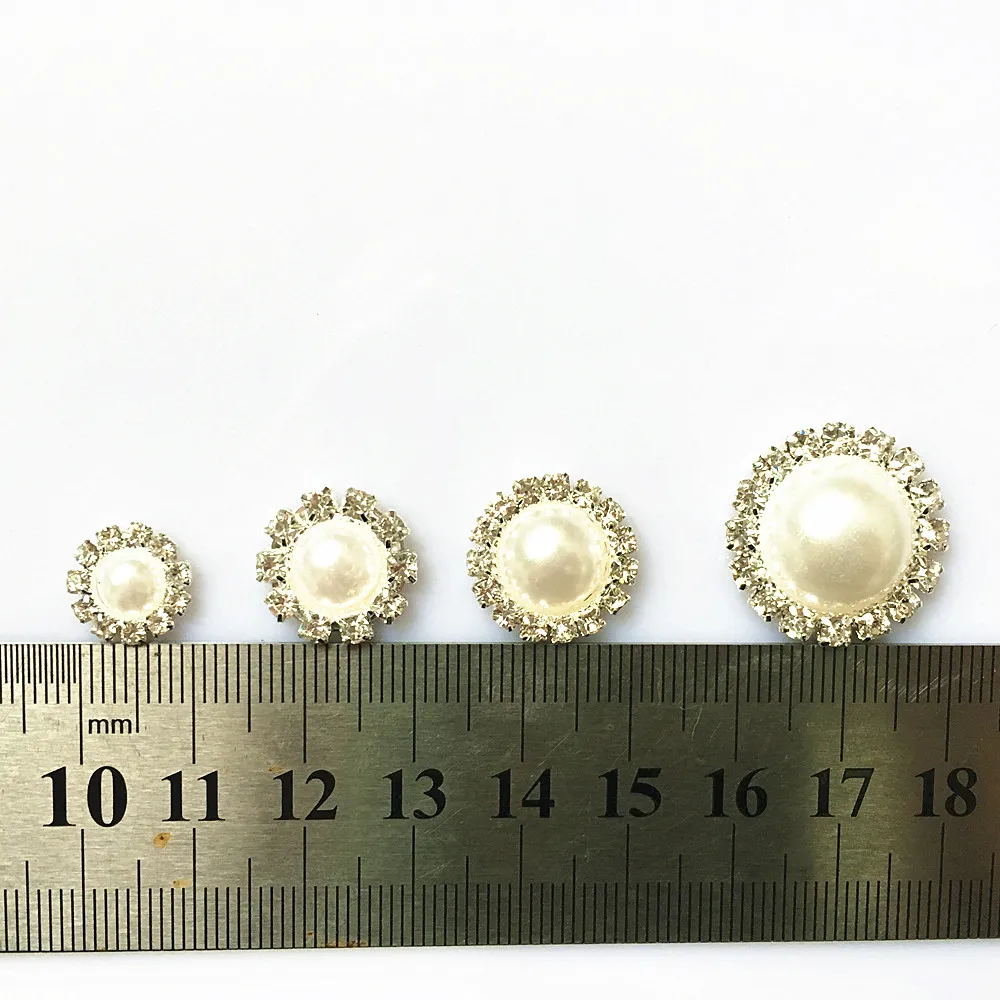

CJSIR 10Pcs Round Rhinestone White Pearl Brand Buttons Wedding Embellishment Crafting DIY Hair Accessory Festival Decors