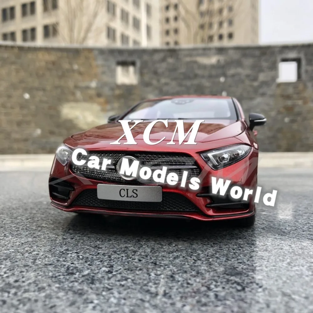 

Diecast Car Model for Norev CLS (Red) 1:18 + SMALL GIFT!!!!!!