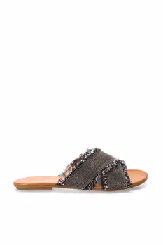 

Pearl Blue Women 'S Slippers 120130005421
