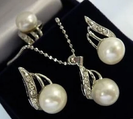 

Jewelry 001483 Charming white pearl pendant necklace earring ring set