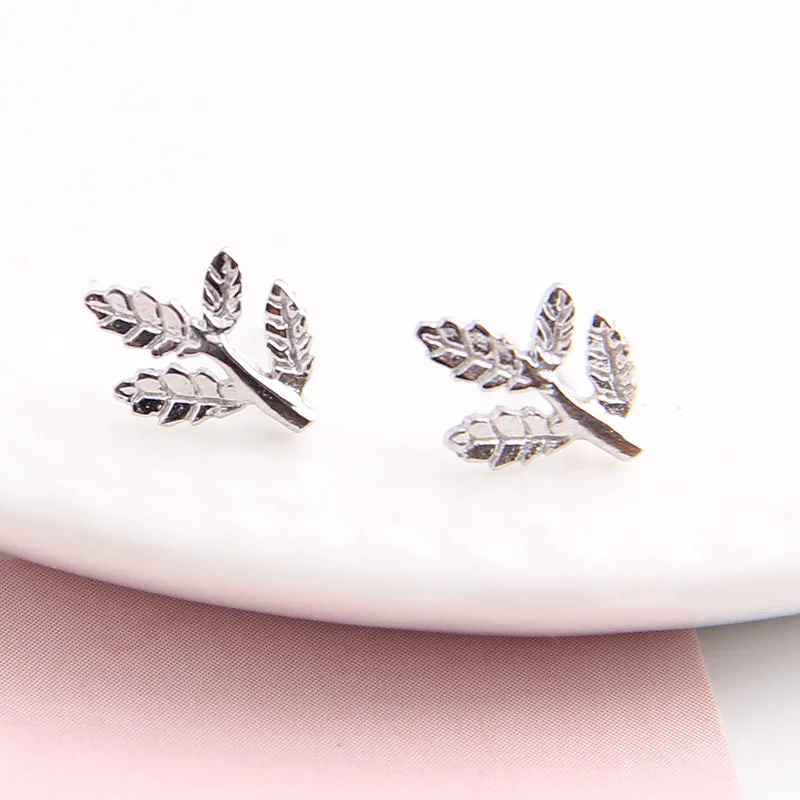 leaf earrings 100% 925 Sterling silver Jewelry fashion Hypoallergenic Stud earrings for women gift