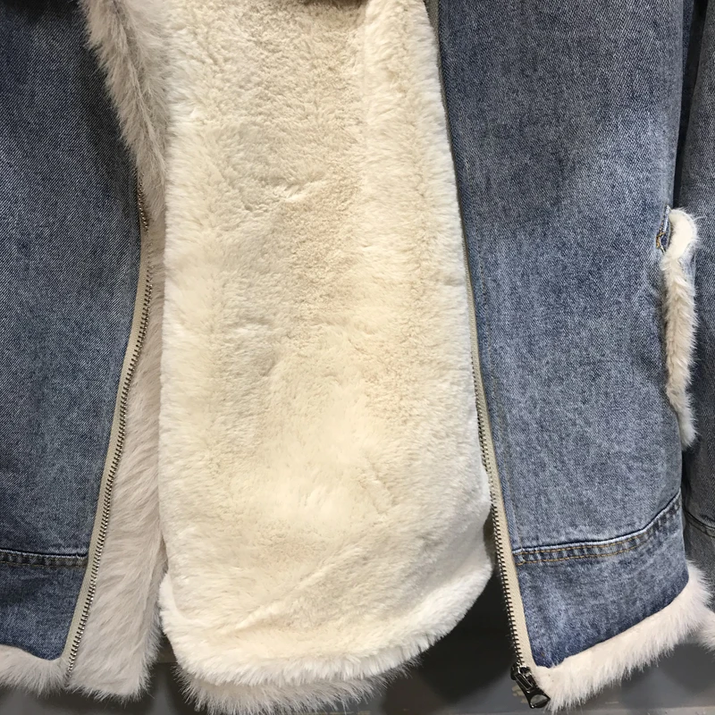 2961