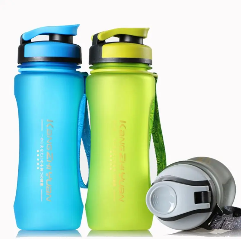 600ml Sport Shaker Bottle Portable Plastic Water Bottles With Tea