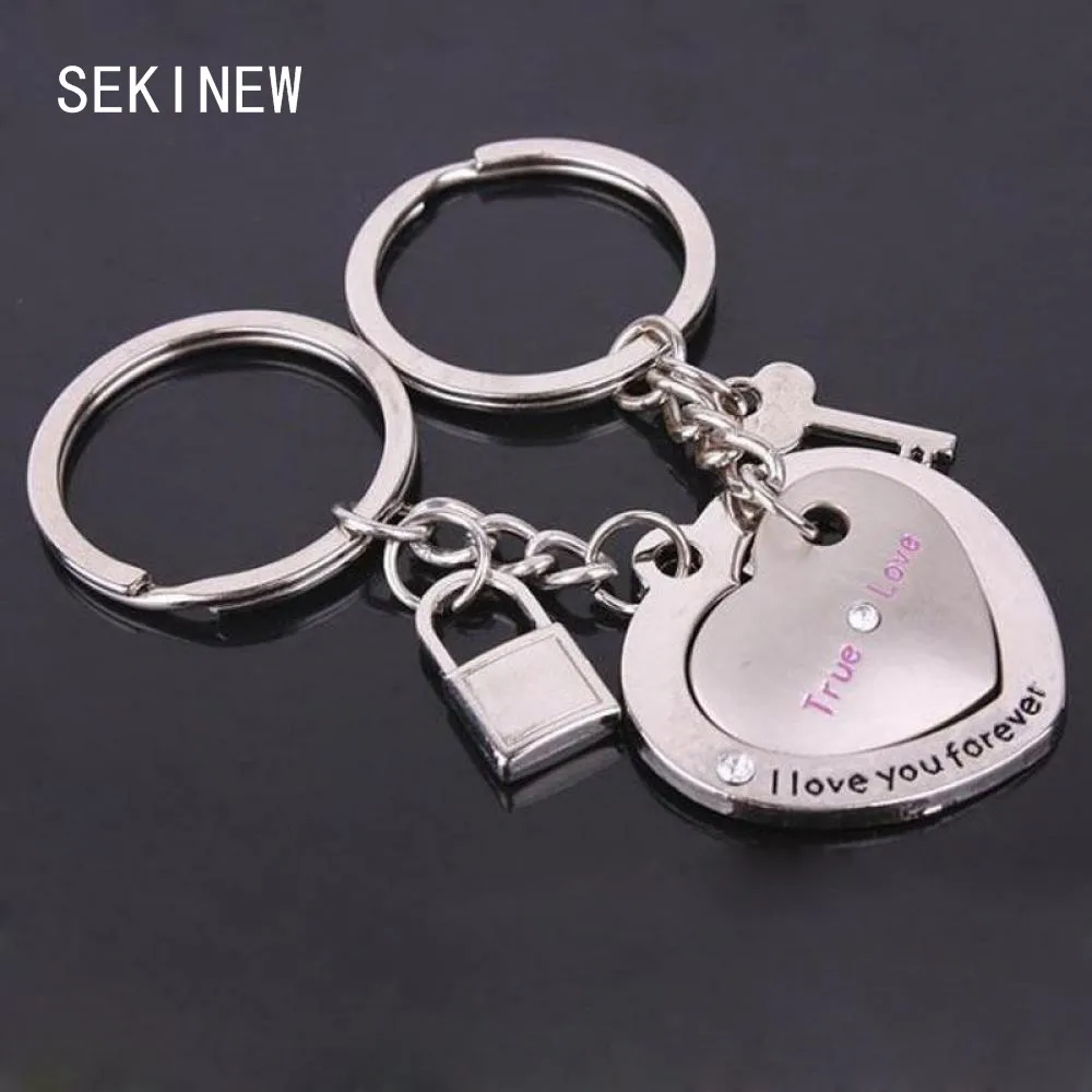 

2Pcs/set Love Heart Keyring Couple Keychain Key Ring New Fashion gift for kids friends Car Ornament Accessories