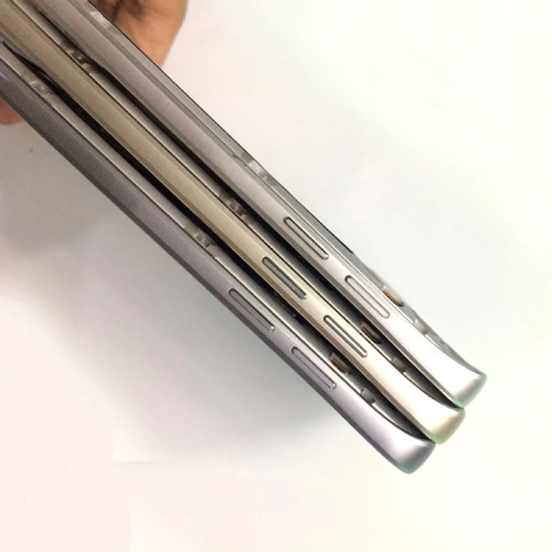 0 (4)