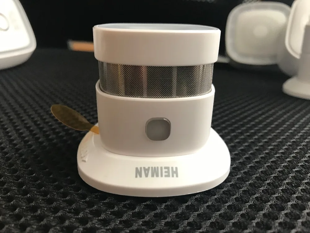 2017 reddot design award z-wave smoke sensor free install wireless somke detector fire alarm home security