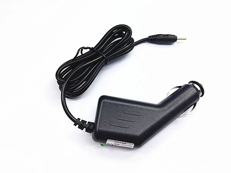 Автомобильное зарядное устройство адаптер для планшетных ПК 12 V 2A 2,5 мм