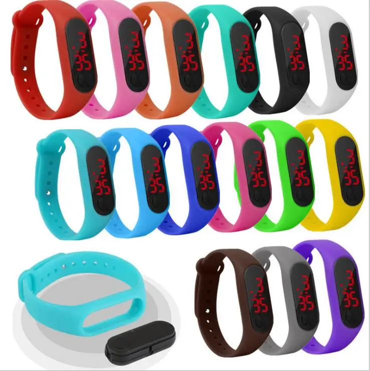 

New explosion student children's electronic LED bracelet watch fashion trend couple bracelet watch
