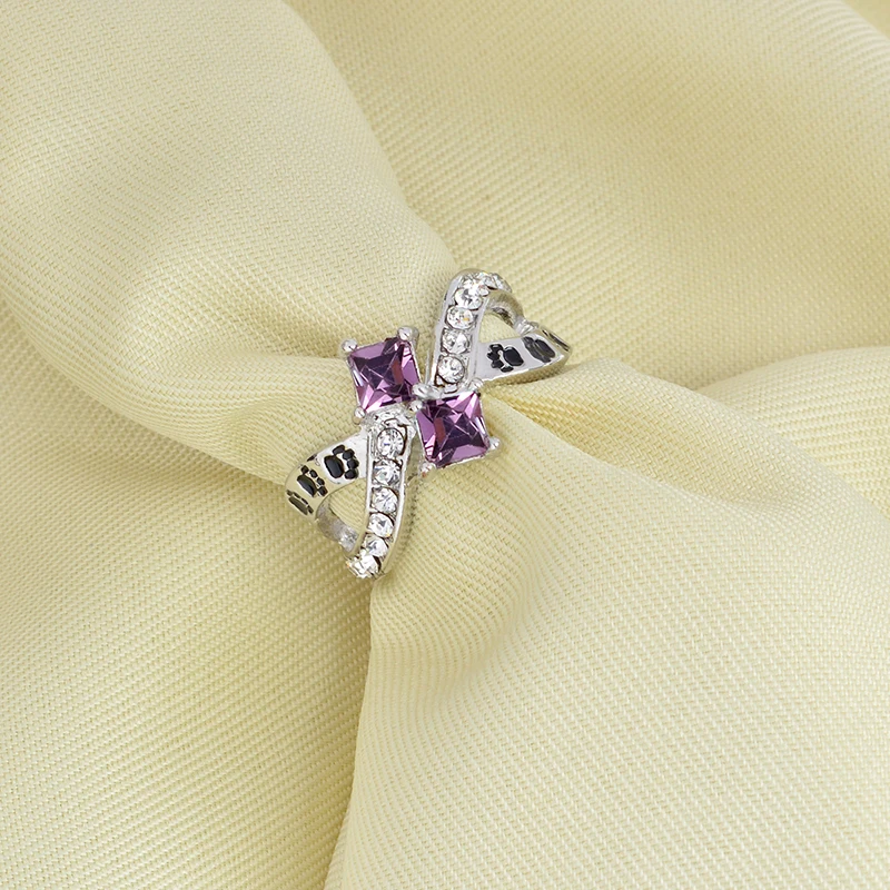 Pet-Claw-Stampato-In-Lega-di-Zinco-Arco-Viola-Blu-Strass-Anello-Sveglio-Temperamento-Amico-Amante (1)