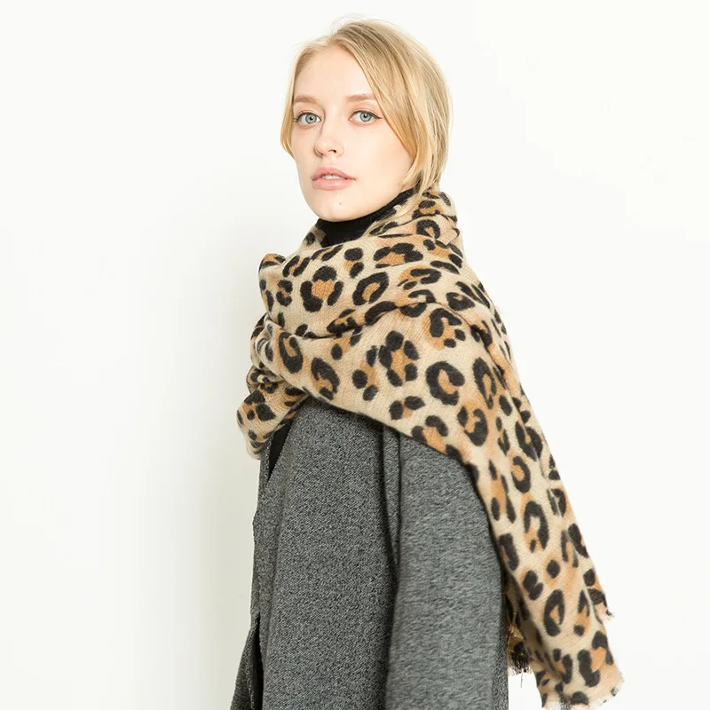 

Women's Leopard Printed Scarf Trendy Winter Blanket Scarf Ladies Shawls