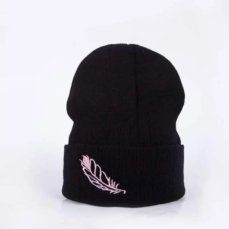 Модные зимние шляпы, бини для женщин, вышивка в виде листьев, вязанная крючком теплая шапка, женские одноцветные Лыжные шапки в стиле хип-хоп