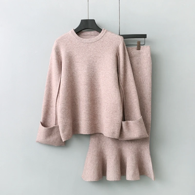 Women's Hot Sale Full O-neck Knit Two-piece Female 2018 New Fashion Solid Color Sweater Lotus Leaf Fishtail Skirt Women Set