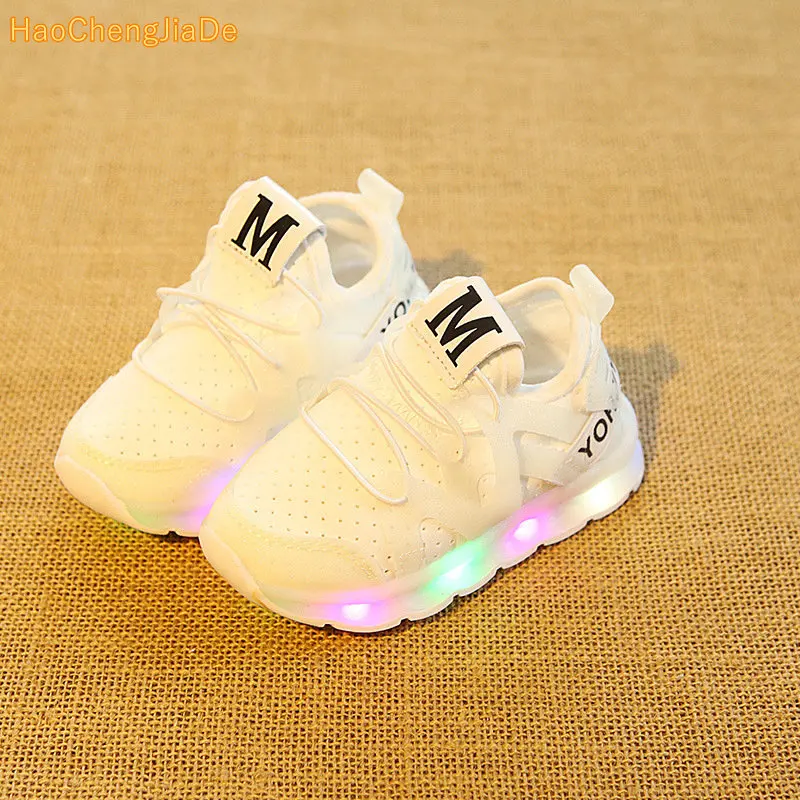 Детская обувь со светом светящиеся кроссовки Дети СВЕТОДИОДНЫЙ обувь с подсветкой светодиодный тапочки для маленьких мальчиков и девочек