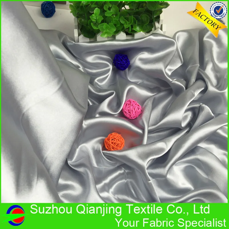 Моющаяся полиэстер блестящая мягкая Серебряная Атласная Ткань для платья