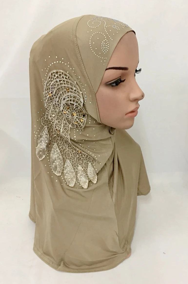 wrapping a hijab