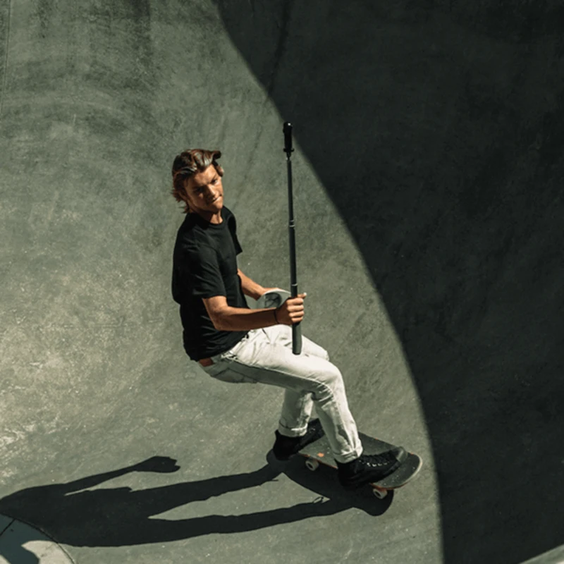 Insta360 ONE Invisible Selfie Stick 1