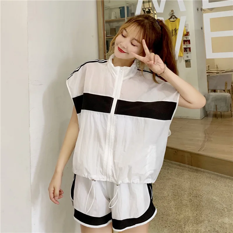

Women Two Piece Outfits Summer 2019 Korean Style Casual Oversize Stripe Patchwork Tops Elastic Waist Shorts Matching Sets S102