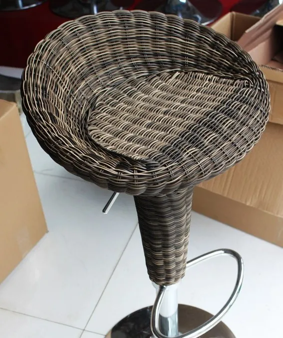 Simple European rattan bar stool chair chairs reception with a lift