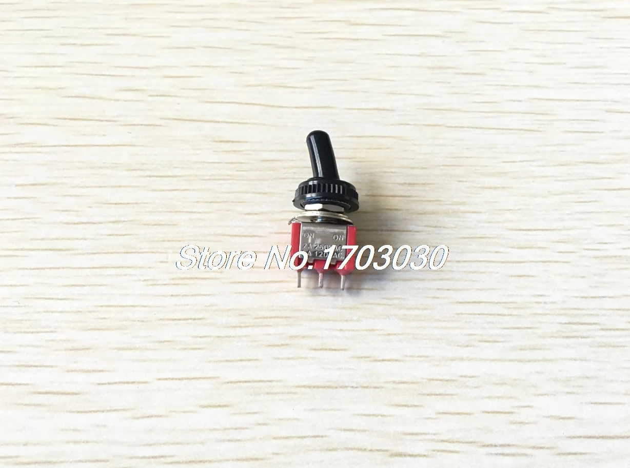 

Boot Seal Handle 1P2T SPDT ON/ON Mini Toggle Switch + Waterproof Cover Cap