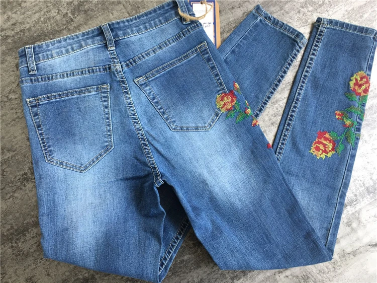 2017 European and American women's high waist elastic front and rear side of the cross embroidery roses washed cat to be cowboy pants pants pants (24)