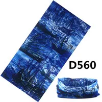 560