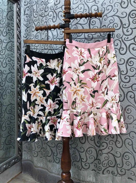 

2019 Summer Women's Lotus Leaf Half-length Skirt 702 with Flexible Waist Printing Patterns