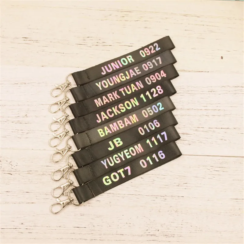 

Kpop GOT7 Album Laser JB MARK JR Discoloration Key Chain K-pop Key Ring Pendant Keyring Keychain