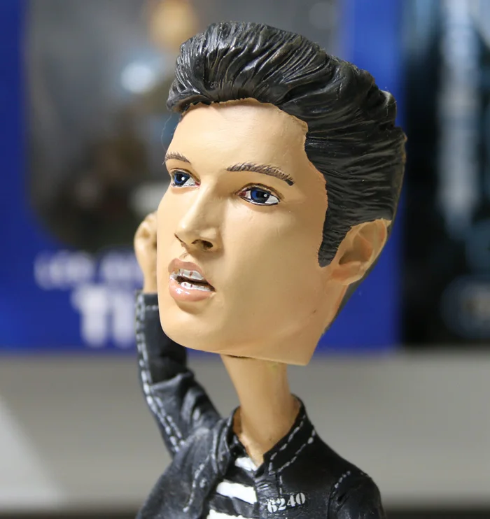 Elvis Presley Jailhouse Rock и 1957 год в золоте 2 вер. NECA головка молотки 21 см фигурка с