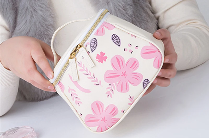 8566069778_969215960