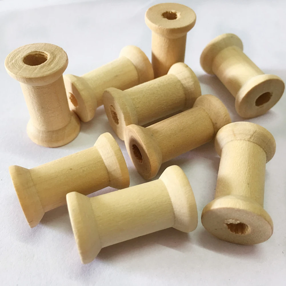 

30pcs Home Handwork Vintage Sewing Accessories Wooden Spools Portable Mini Bobbin