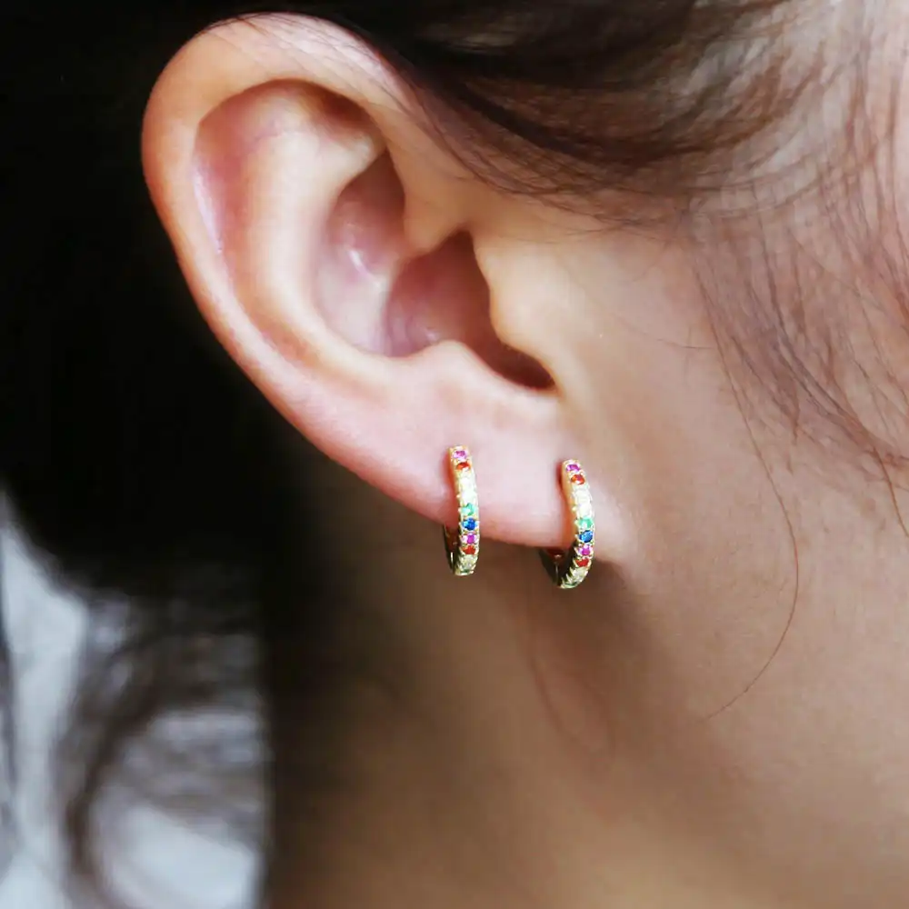 2019 изящное маленькое модное ювелирное изделие, серьги из стерлингового серебра 925 пробы, красочные CZ радужные круглые кольца, мини маленьки...