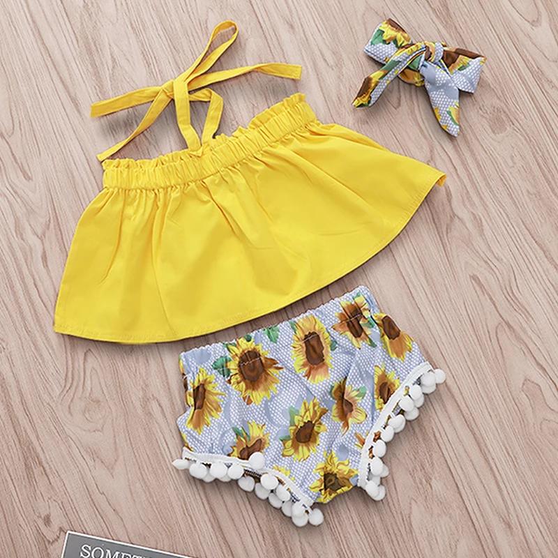 

Cukoe 3-piece Sunflower Top Pompom Shorts with Headband Set
