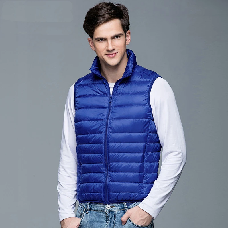 Koop 2019 Nieuwe mannen Winter Jas 90% Witte Eendendons Vest Draagbare Ultra Licht Mouwloze Jas Draagbare Vest voor Mannen