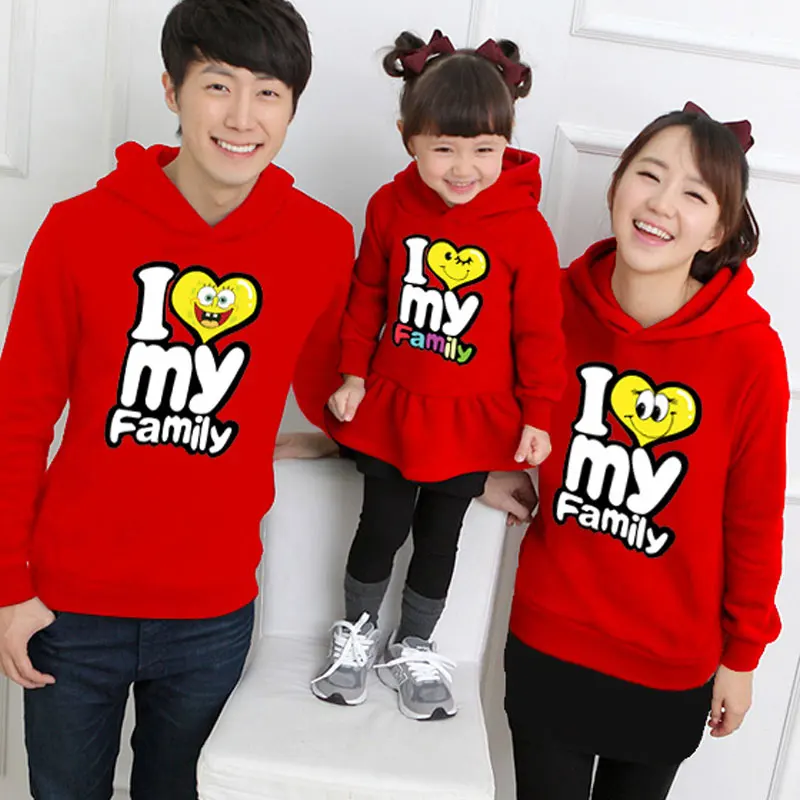 

Mommy and Me family Matching Clothes Sweatshirt Hoodies 2018 winter mother daughter dresses family look long sleeve cotton coat