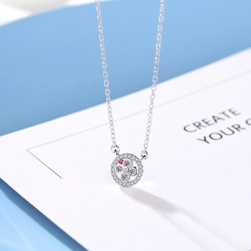 

Wild Circle 925 Sterling Silver Four-leaf Flower Clavicle Chain Micro-inlay Temperament Personality Female Necklace SNE305