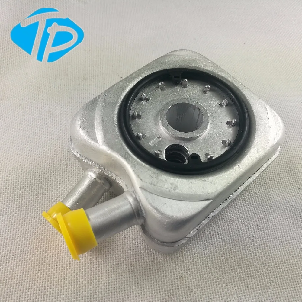 Новый масляный радиатор двигателя для VW JETTA 068117021B / 068 117 021B 021 B |