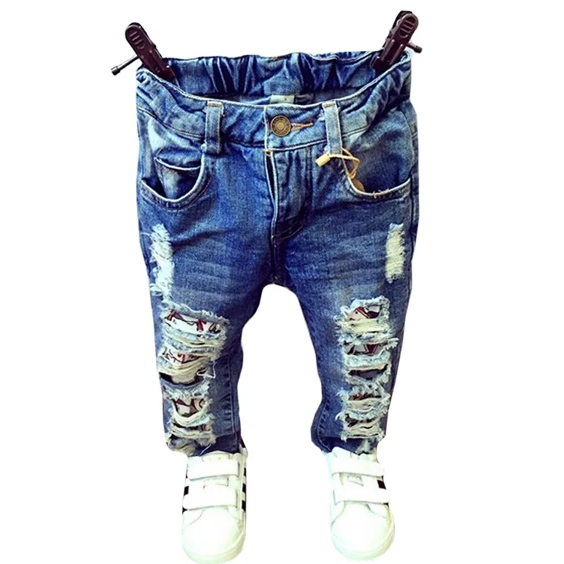 Новинка года; джинсы для маленьких девочек и мальчиков модные рваные детские джинсы для девочек 1-7 лет; детские джинсовые брюки для мальчиков; детские брюки; одежда - Цвет: Синий